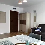 Aqua Проживание в семье *